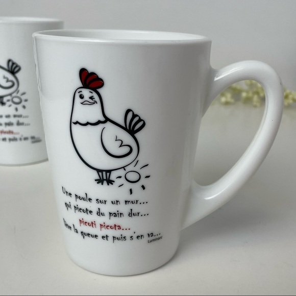 ARC France Luminarc Hickety Pickerty Hen Pair of Mugs Milk Glass - Picture 9 of 16